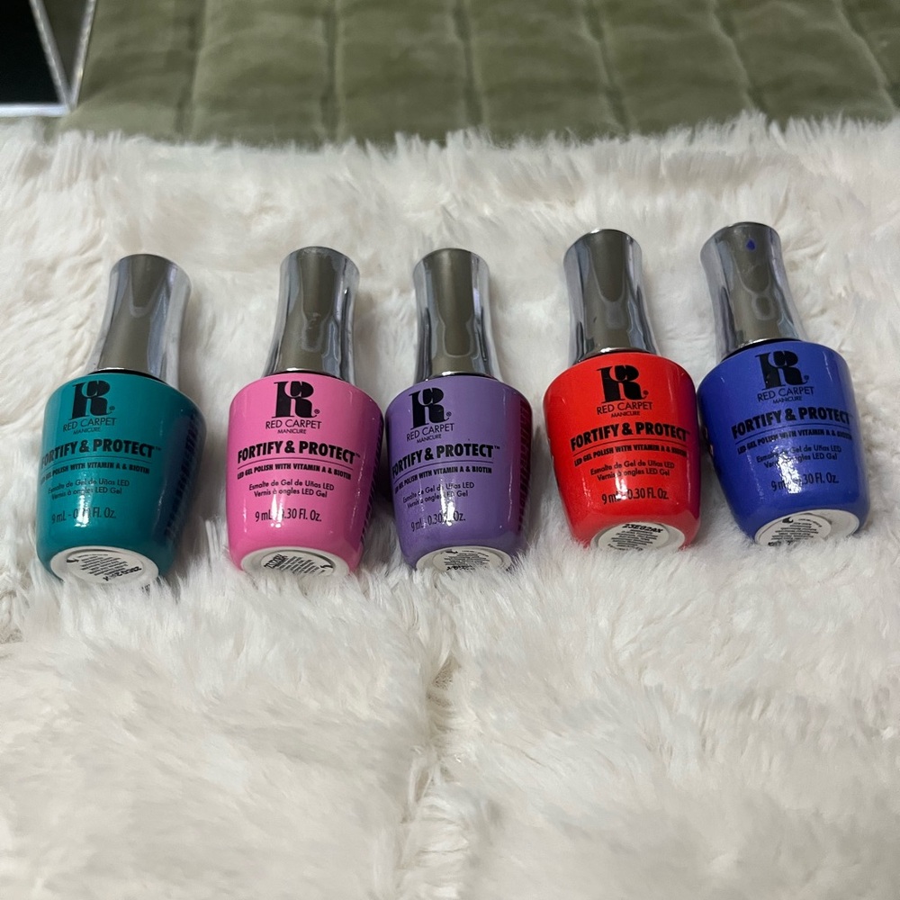 Amazon Red Carpet Nail Polish Set - Teal, Pink, Purple, Red, Blue